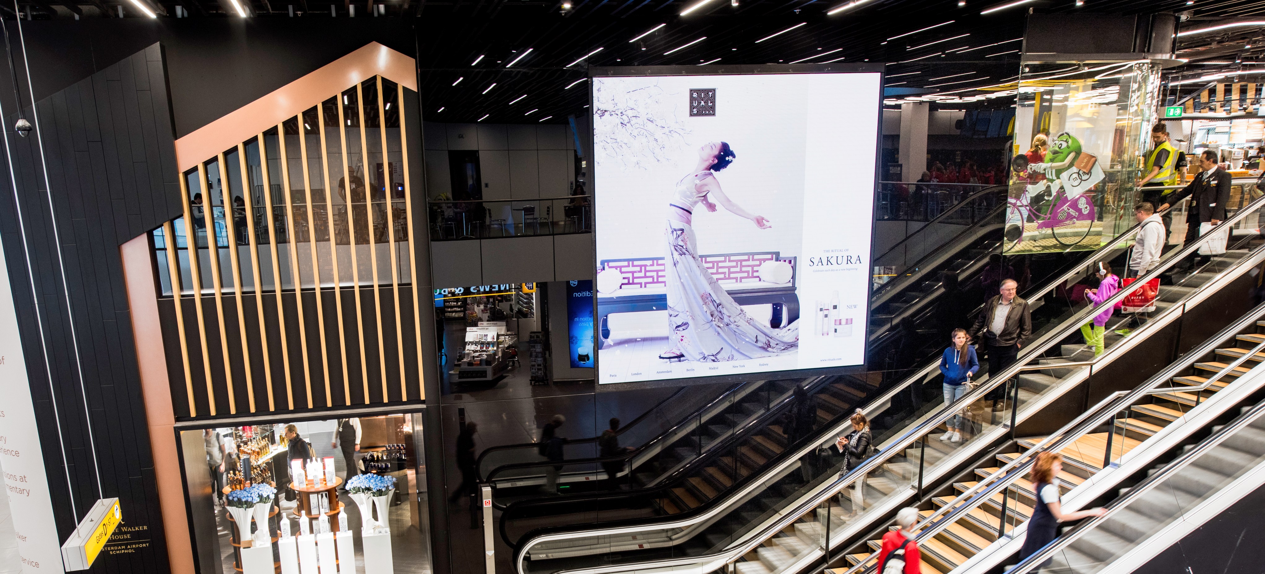 Reclame op vliegveld